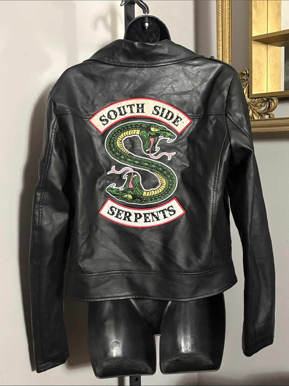 Riverdale XL Southside Serpents Gang Jacket Biker Black Faux Leather Moto